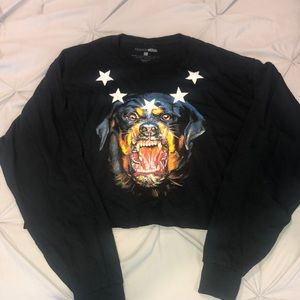 Rottweiler/ star long sleeve crop top🐶 size L